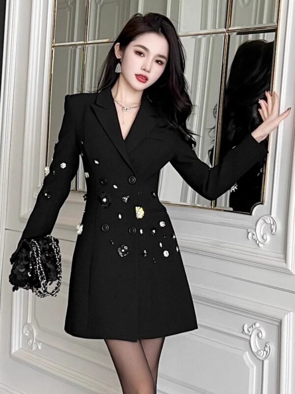 European station black suit dress for women in spring and autumn new heavy industry beads high-end Hepburn style slim skirt