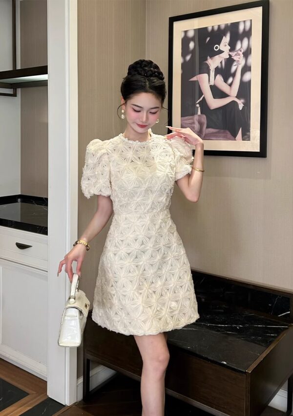 European station small floral celebrity dress for women in summer puff sleeves heavy work pure desire birthday dress waist a-line skirt