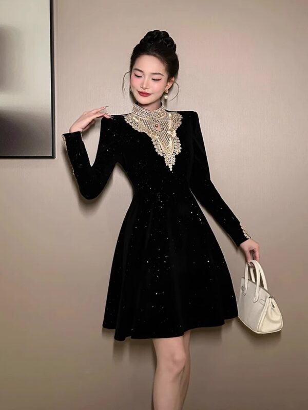 European evening dress for women 2025 new high-end style palace style small black skirt waist-hugging A-line dress early spring - Image 2