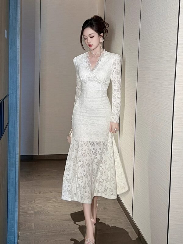 European station white moonlight first love dress for women in spring new long-sleeved lace V-neck slim hip fishtail long skirt