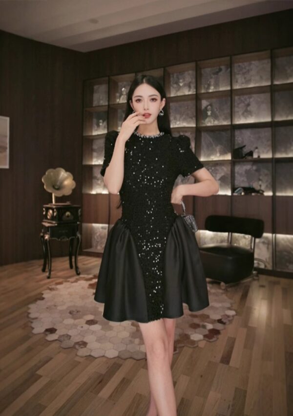 European black dress for women in summer new sequin banquet dress light luxury high-end waisted A-line short skirt