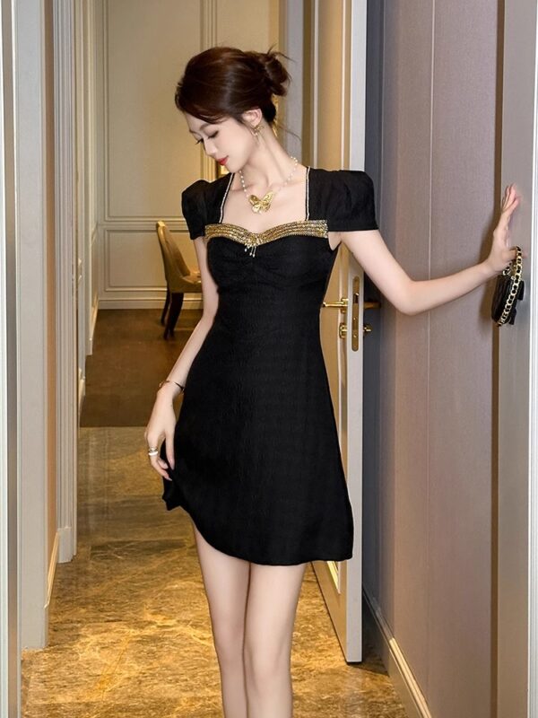 Fashionable slim goddess Fan Fangneck black skirt Summer new high-quality temperament small person with a high-sleeved short-sleeved dress