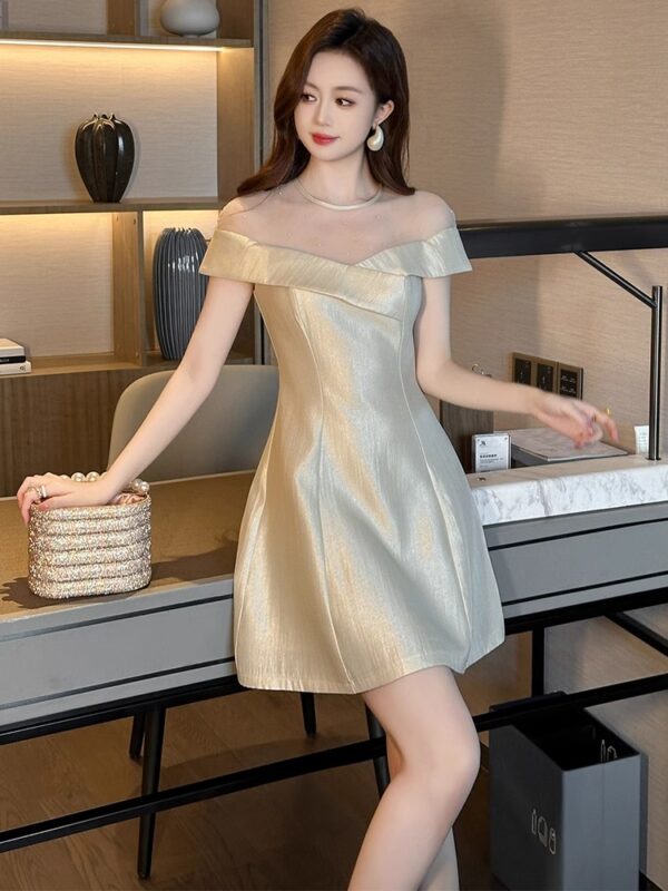 European stand one-shoulder dress for women in summer design niche birthday dress French temperament waist-hugging short skirt