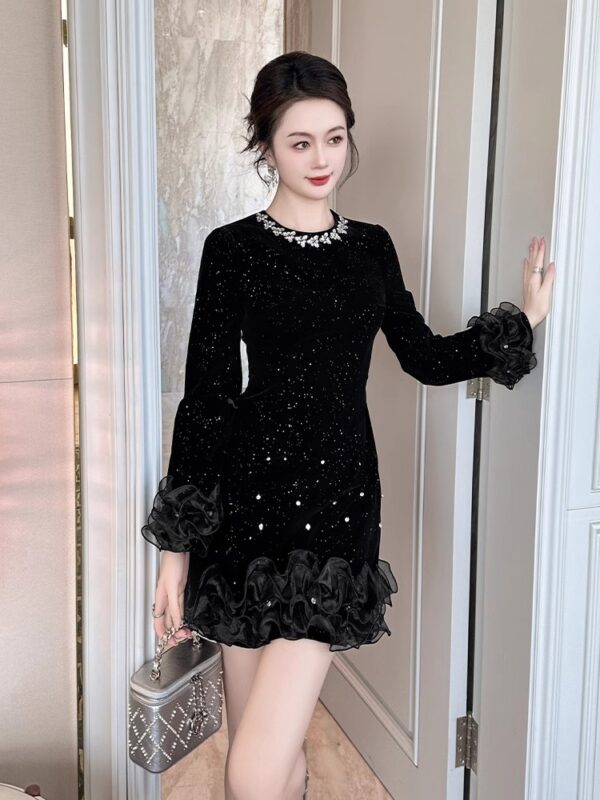 European station age-reducing 2025 super hot dress spring new women's high society noble style evening dress skirt