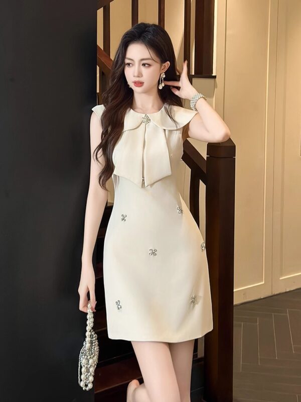 High-looking dress doll collar sleeveless dress in summer female celebrity slim and small light luxury hip-covered skirt