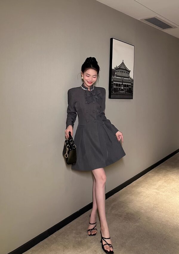 European school style gray suit dress for women in autumn and winter new style small person looking slim and waist-hugging A-line skirt