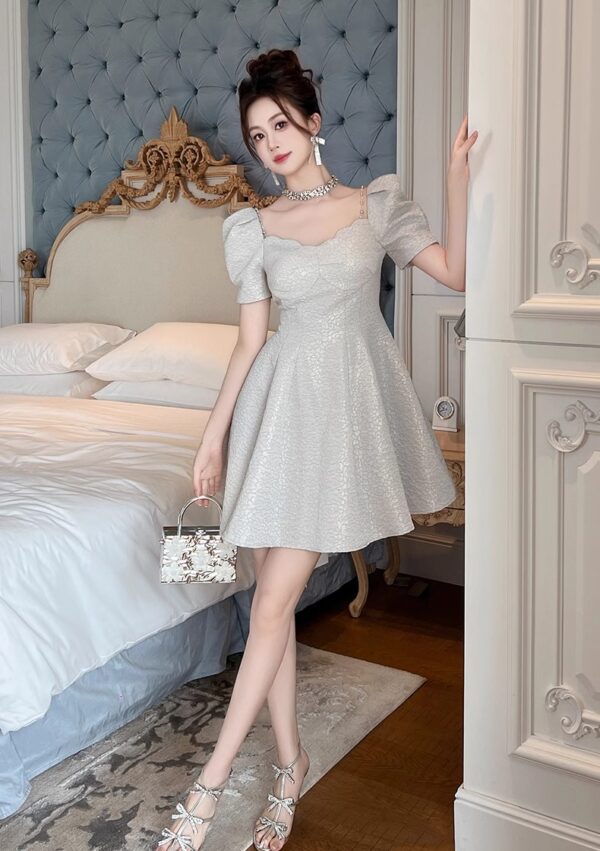 Temperamental small person looks tall and a line dress for women in summer design, sweet temperament, birthday party dress for daughter