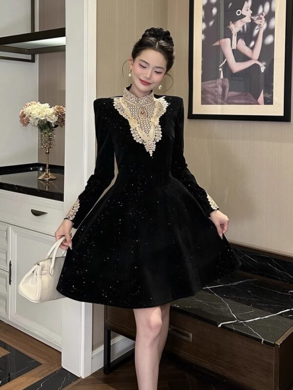 European evening dress for women 2025 new high-end style palace style small black skirt waist-hugging A-line dress early spring - Image 3
