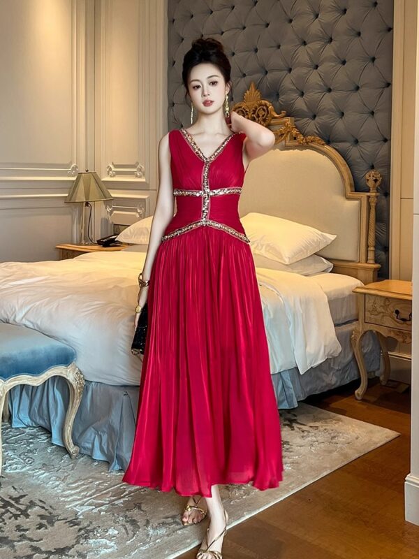 Red sleeveless dress for women, summer front and back double V-neck design, sexy lady style waist-hugging temperament slim dress long skirt - Image 3