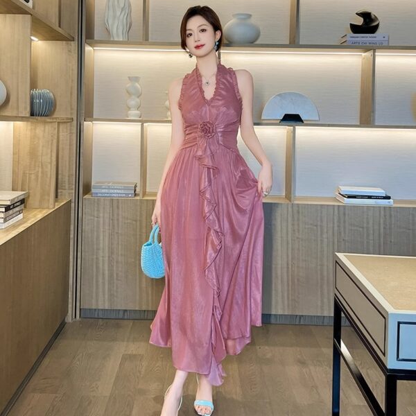 Seaside vacation travel long skirt 2025 summer new women's sweet temperament waist-hugging ruffled neck dress - Image 3