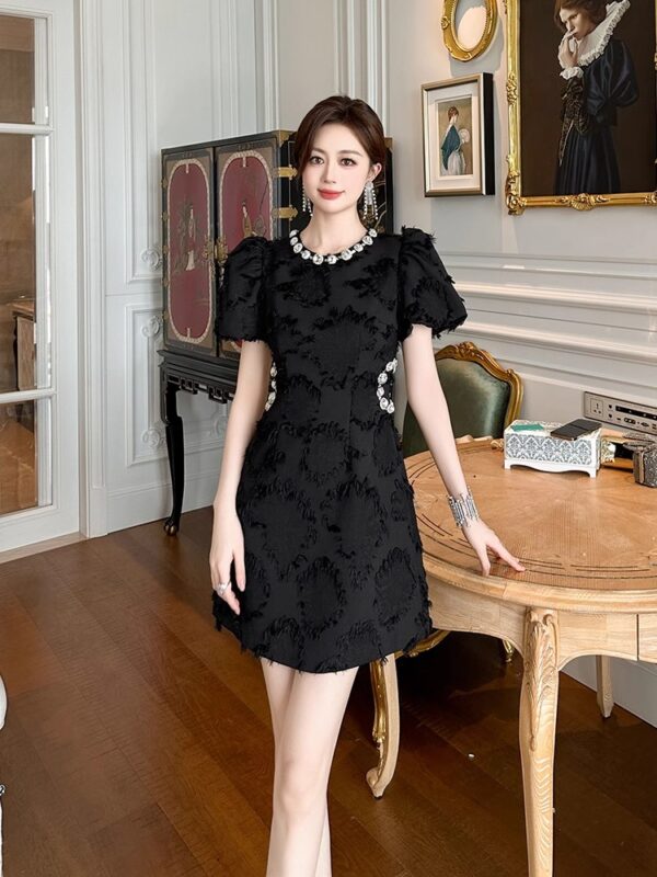 Hepburn style high-end dress 2025 new women's summer French heavy industry diamond-inlaid small temperament black short skirt - Image 3