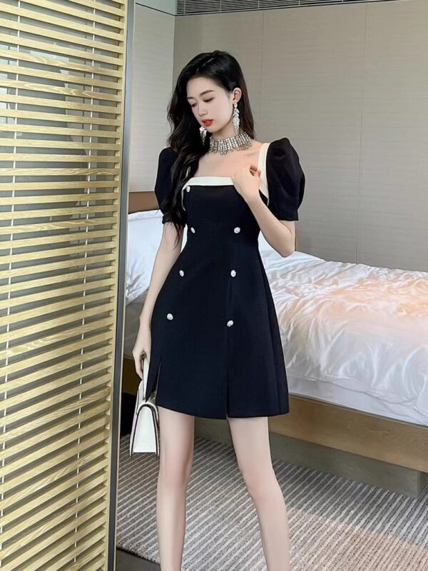 French high-end contrasting A-line dress for women in summer new square collar puff sleeve waist-hugging small hip-pack skirt - Image 3