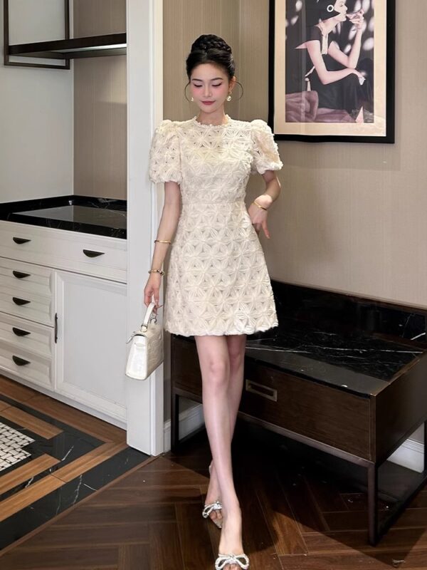 European station small floral celebrity dress for women in summer puff sleeves heavy work pure desire birthday dress waist a-line skirt - Image 4