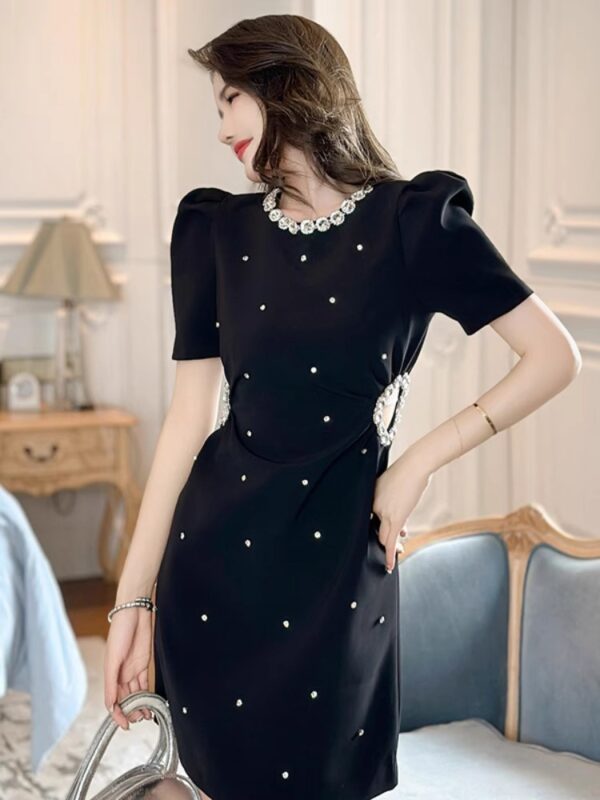 Hepburn style black dress for women in summer new high-end style slim and small person heavy industry diamond-inlaid A-line skirt - Image 4