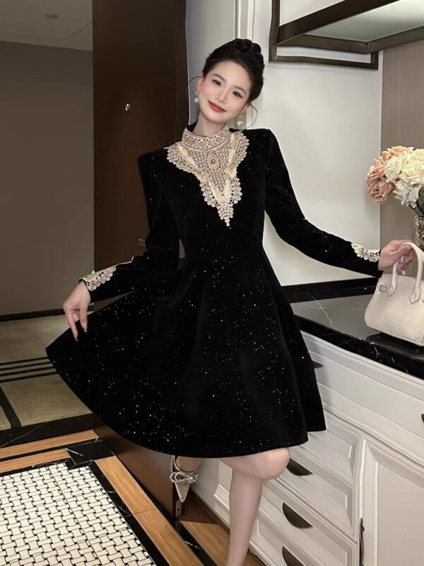 European evening dress for women 2025 new high-end style palace style small black skirt waist-hugging A-line dress early spring - Image 4
