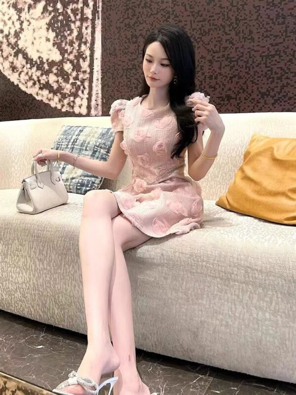 European station pink flower dress for women in summer 2025 new sweet temperament waist-hugging A-line skirt birthday dress - Image 4