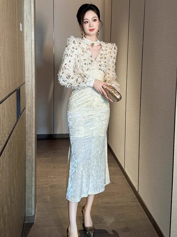 High-end sequin dress 2025 spring new style women's French exquisite V-neck puff sleeve slim velvet dress - Image 4