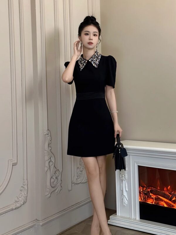 European station black dress women summer high-end feeling Hepburn style famous socialite rich girl polo collar waist-hugging skirt - Image 3