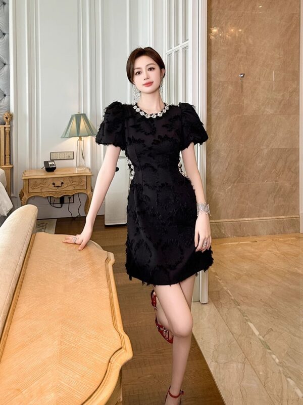 Hepburn style high-end dress 2025 new women's summer French heavy industry diamond-inlaid small temperament black short skirt - Image 4