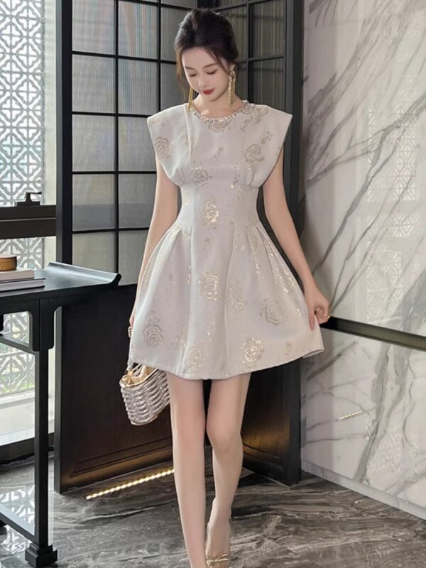 Elegant A-line skirt for women new sleeveless small fragrance style celebrity waist embroidery dignified and atmospheric short dress - Image 5