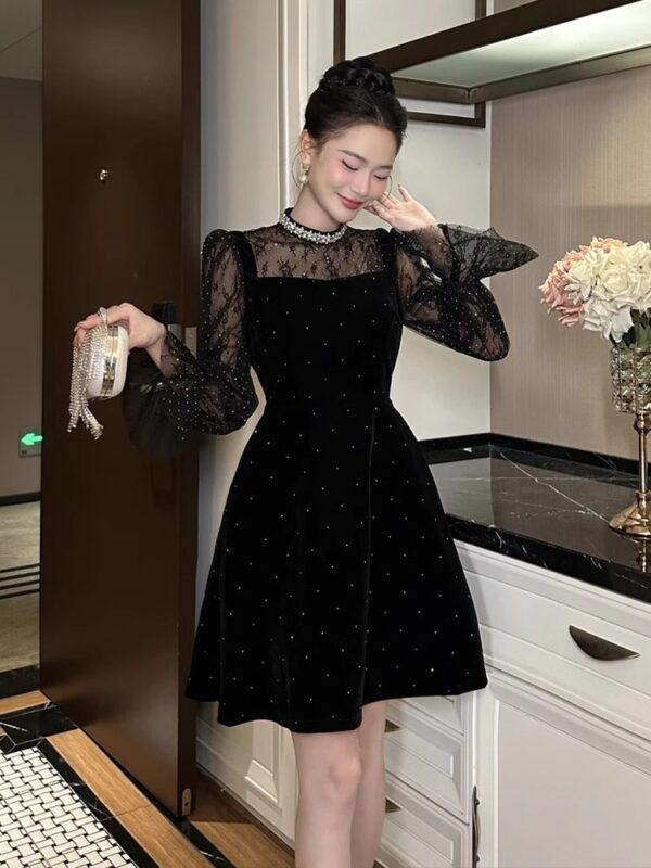 European station A-line dress for women autumn and winter lace spliced ​​velvet French socialite birthday party dress skirt - Image 5