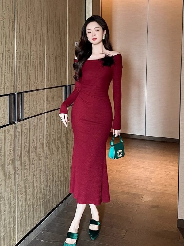 French one-shoulder red long skirt for women in autumn and winter new slim slim fishtail dress high-end light luxury dress - Image 4