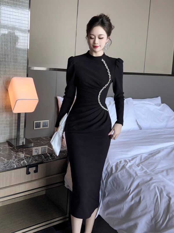 European station black sexy dress for women in spring long-sleeved niche without a match, making them look slim and slit hip-packing skirt - Image 5
