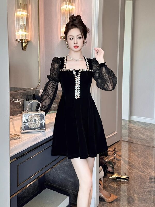 Velvet dress for women in autumn and spring French Hepburn style lace waist-closing to make them look slim square collar elegant and elegant little black skirt - Image 6