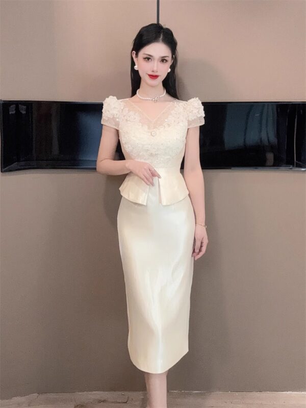 New summer fashion age-reducing light luxury exquisite slim fit and slim hip-packing dress lace spliced ​​satin dress - Image 6