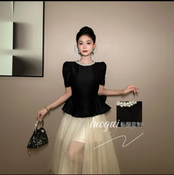 2025 new short skirt European fashion new satin fabric high-end ultra short skirt - Image 5